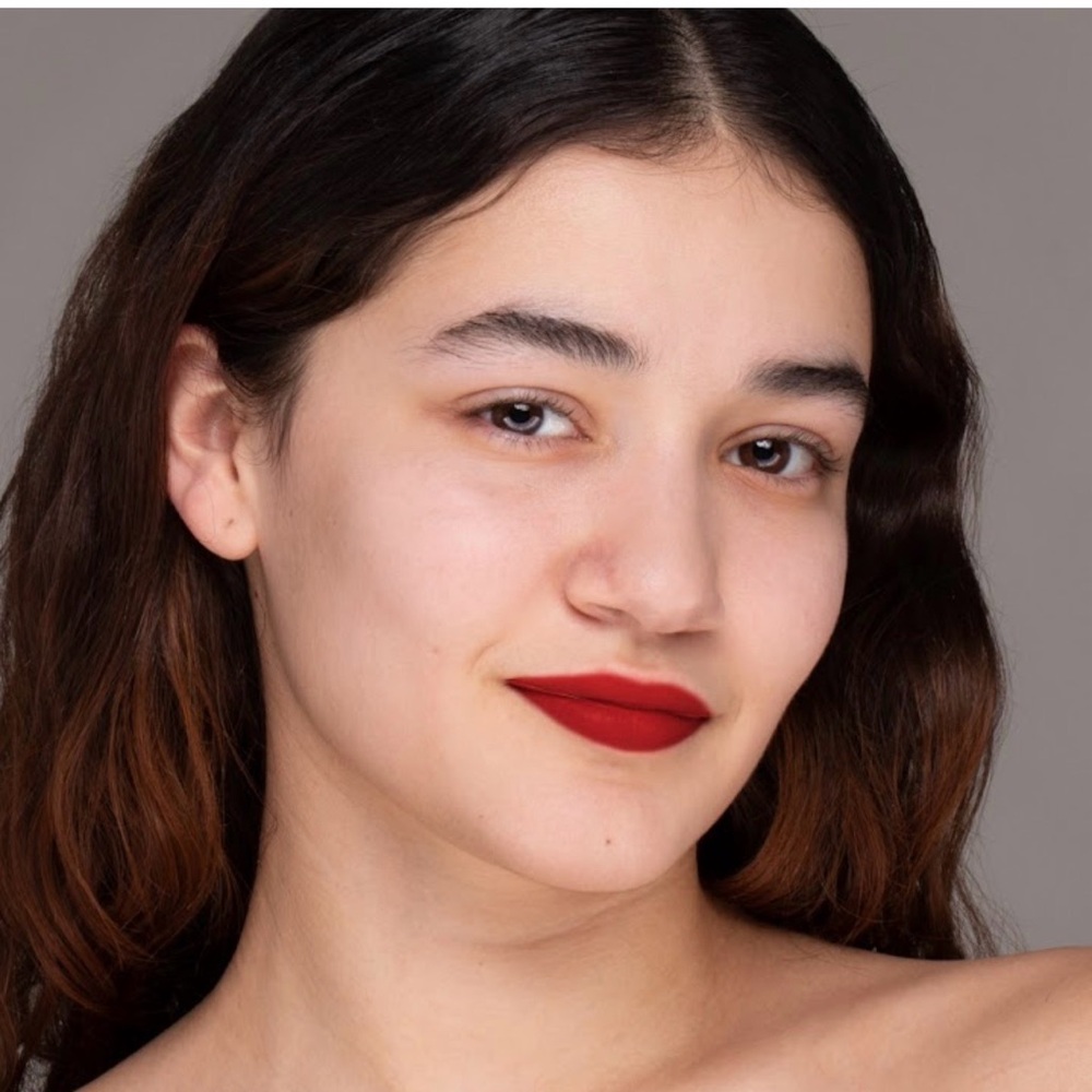 Giorgio Armani Lip Maestro Satin Liquid Lipstick — Vibrant Red (12) - Picture 8 of 10